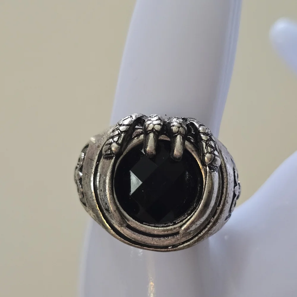 Silver-Tone Black Stone Claw Ring Size 10